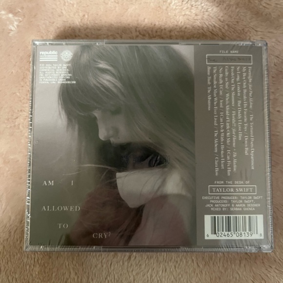 Sealed Taylor Swift TTPD Deluxe CD “The Albatross” Edition - Picture 3 of 9